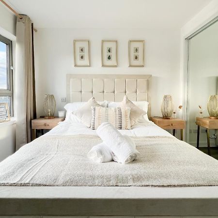 غلاسغو Stunning Riverview City Centre Apartment المظهر الخارجي الصورة